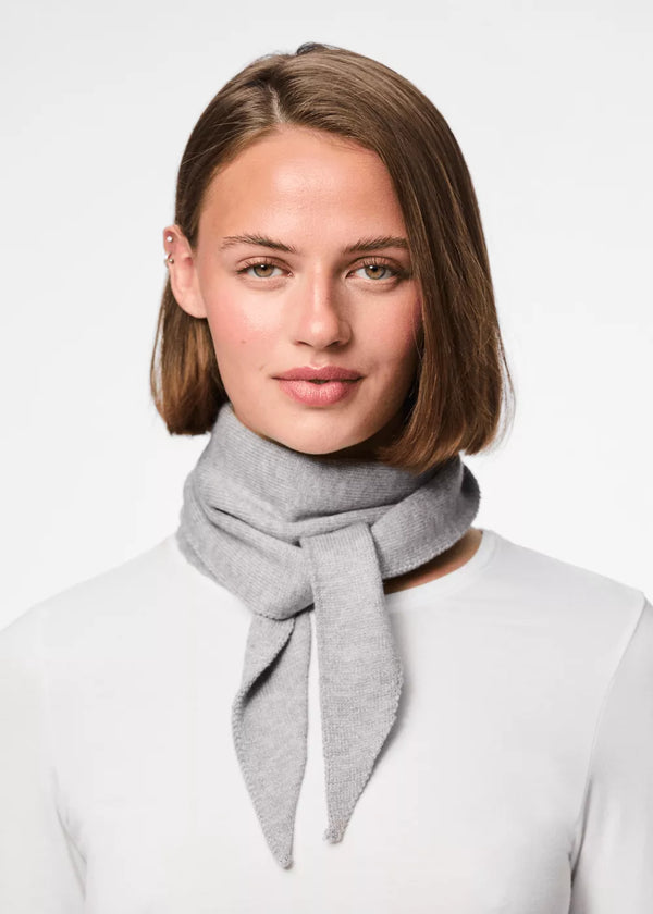 PCKOMMA TRIANGLE SCARF