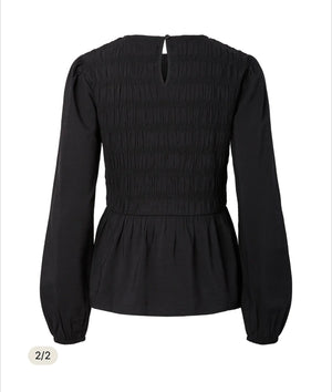 PCSMILLA SMOCK TOP