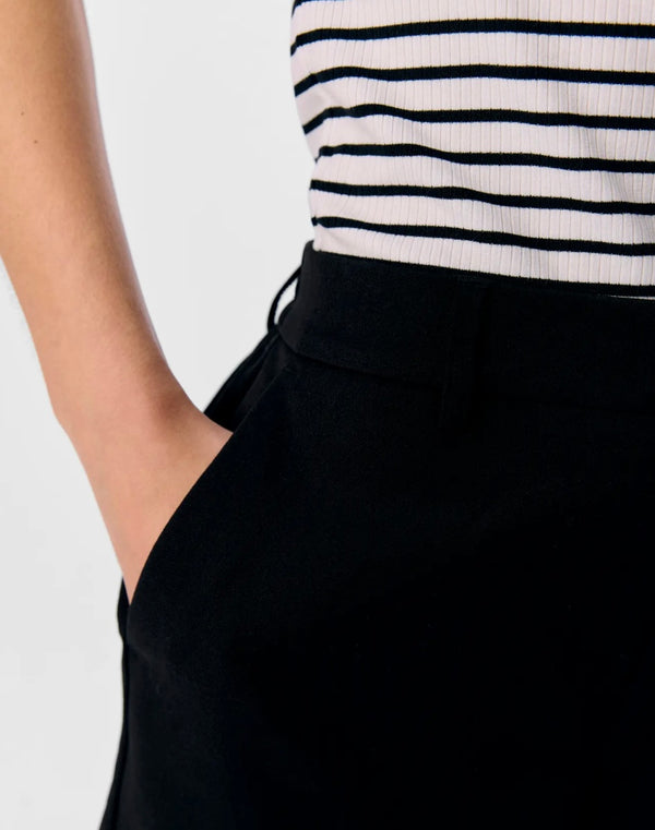 OBJLISA SHORTS