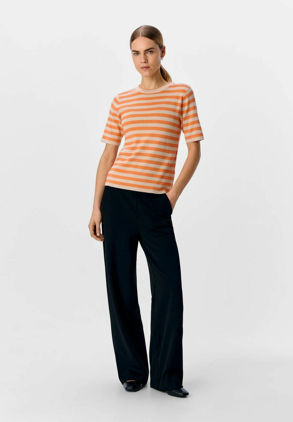 OBJESTER KORTÄRMAD RANDIG